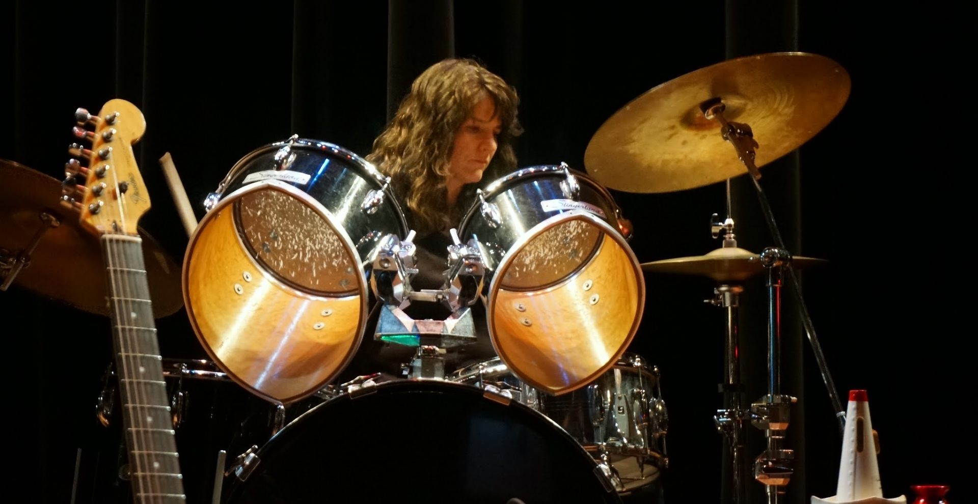 Behind the Slingerland kit
