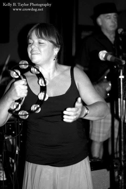 Tambourine and groove